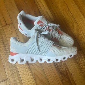 Men’s On Running Cloudswift size 10.5